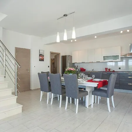 Holiday Home Prigradica - 01 Holiday home Prigradica