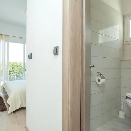Holiday home Awesome Home In Prigradica With Wifi Prigradica